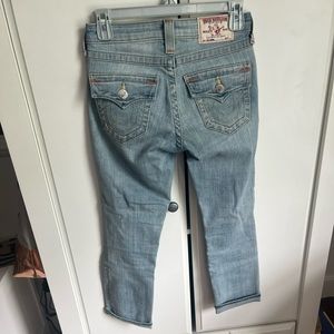 True Religion size 24 light blue distressed capris